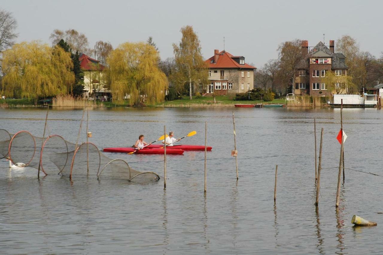 Ferienwohnung Mit Seeblick Brandenburg  Bagian luar foto
