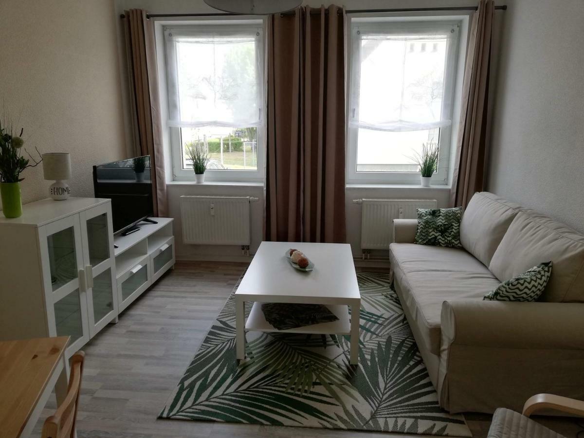 Ferienwohnung Mit Seeblick Brandenburg  Bagian luar foto