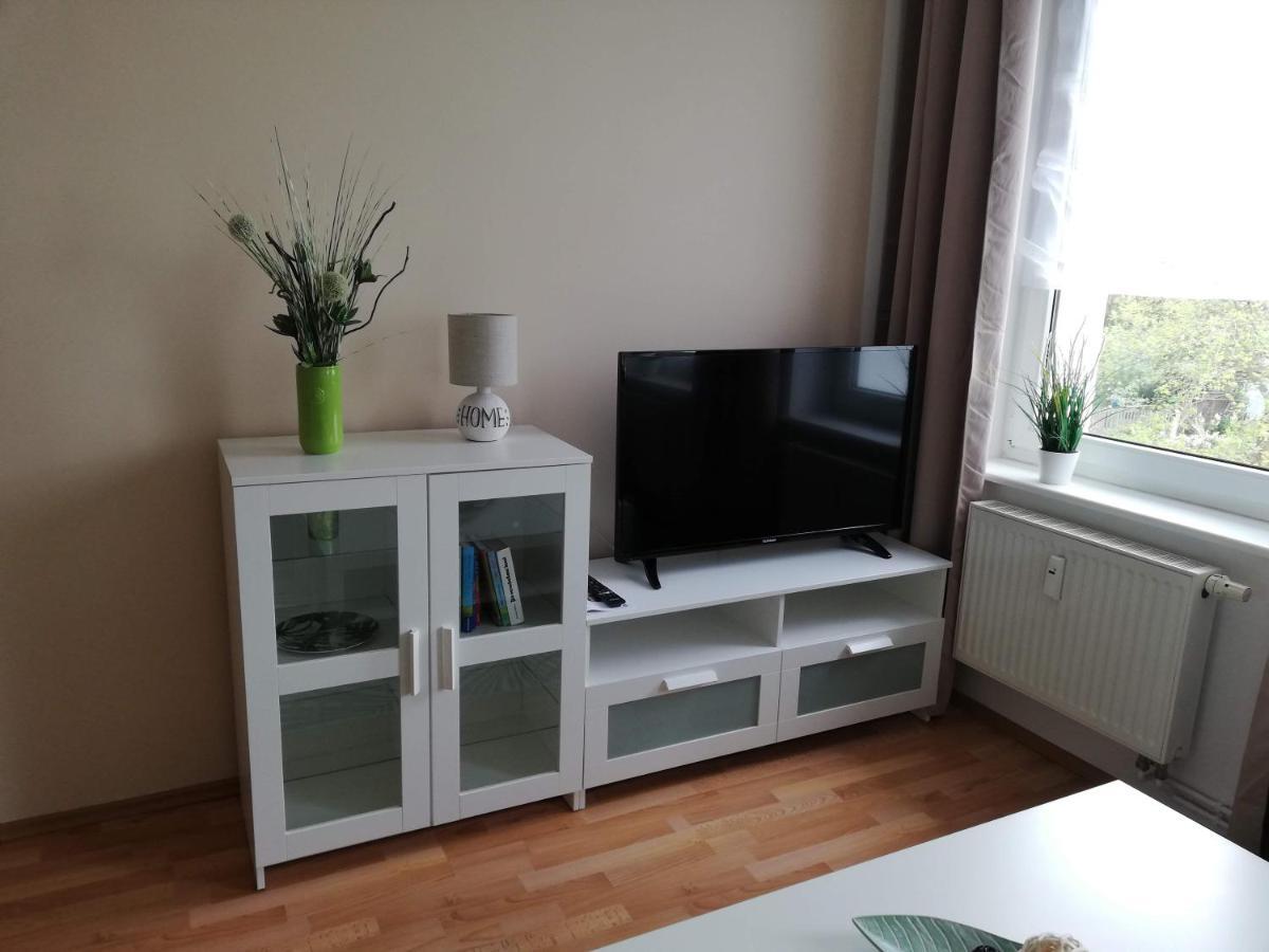 Ferienwohnung Mit Seeblick Brandenburg  Bagian luar foto